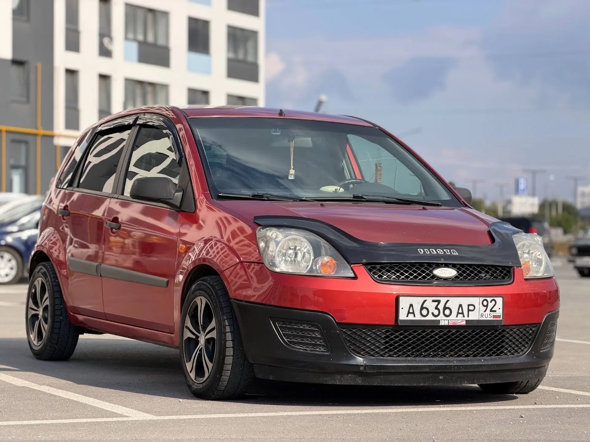 FORD FIESTA, фото 1