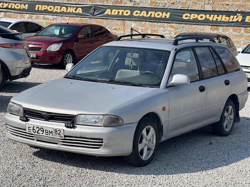 Mitsubishi Lancer 6