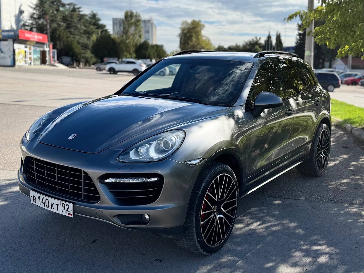 PORSCHE CAYENNE TURBO, фото 1